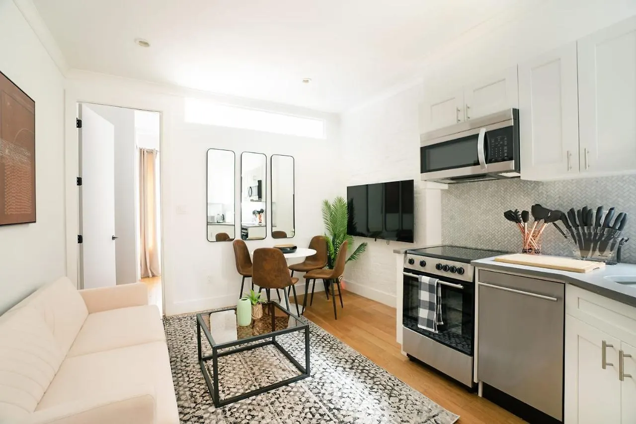 1290-7 New Renovated 2 Bedrooms In Ues New York USA